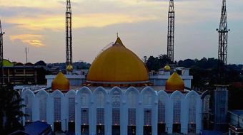 Masjid Darussalam Kota Wisata8